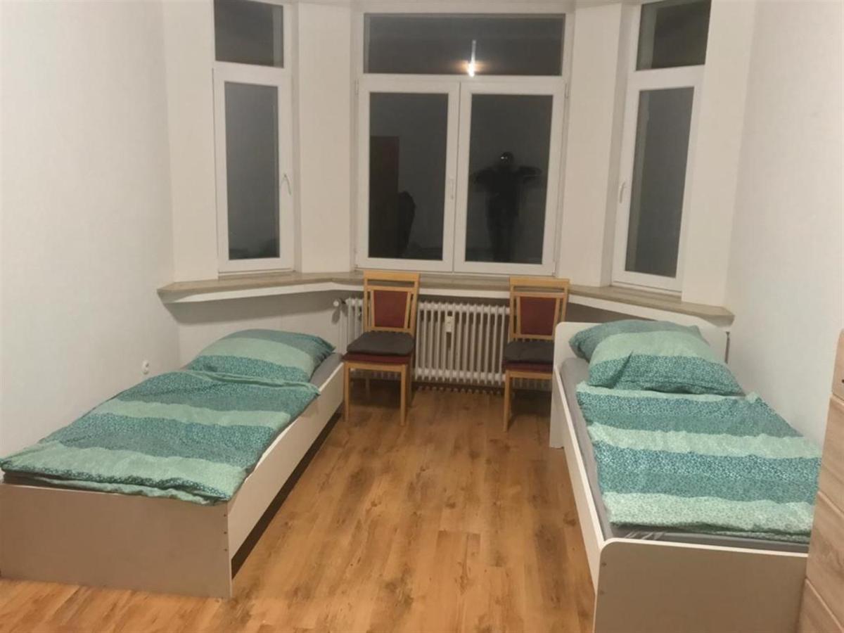 2 Zimmer Wohnungen K&K Unterkunft. Gbr Duisburg Exterior photo