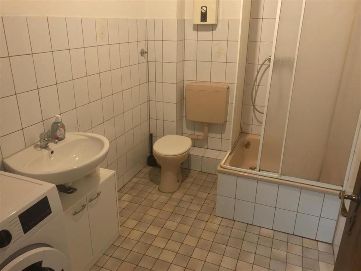 2 Zimmer Wohnungen K&K Unterkunft. Gbr Duisburg Exterior photo
